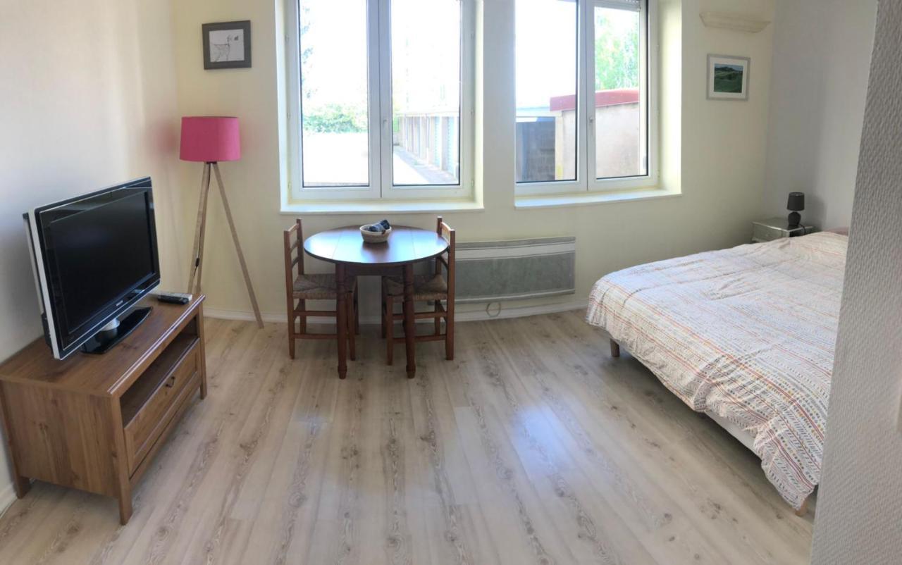Le Comtois, Studio Au Calme Proche De La Gare Besanzón Exterior foto